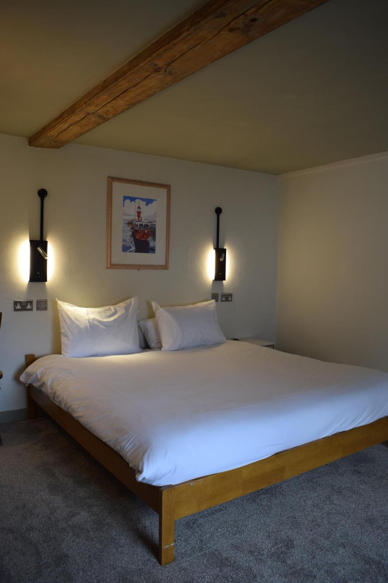 Alma Inn & Dining Rooms Харвич Экстерьер фото